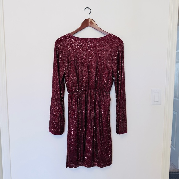 NWT Fun Sequin Dress - Picture 3 of 3